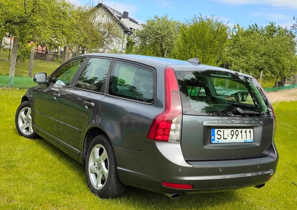 Volvo V50 cena 21999 przebieg: 299121, rok produkcji 2012 z Sosnowiec małe 106